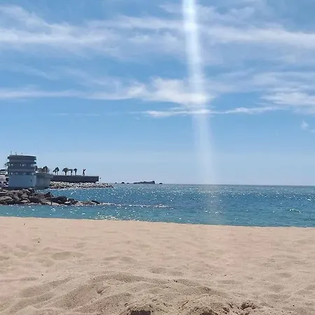 Nuits Insolites Bateau A Quai Port L'explorer Πλωτό κατάλυμα Fréjus